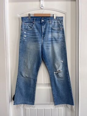 GAP Women’s Ankle Flare Distressed Jean Size 14